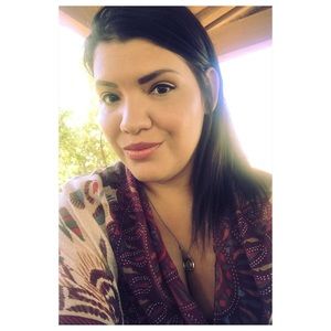 Meet your Posher, Maria